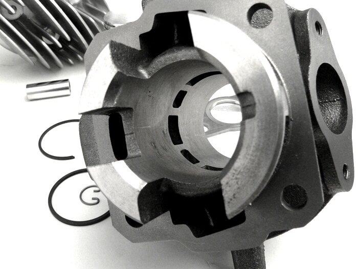 Cylinder -POLINI cast iron 50 ccm- Vespa V50, PK50