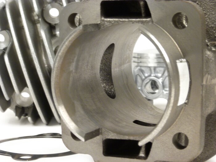 Cylinder -POLINI cast iron 102 cc- Vespa V50, PK50