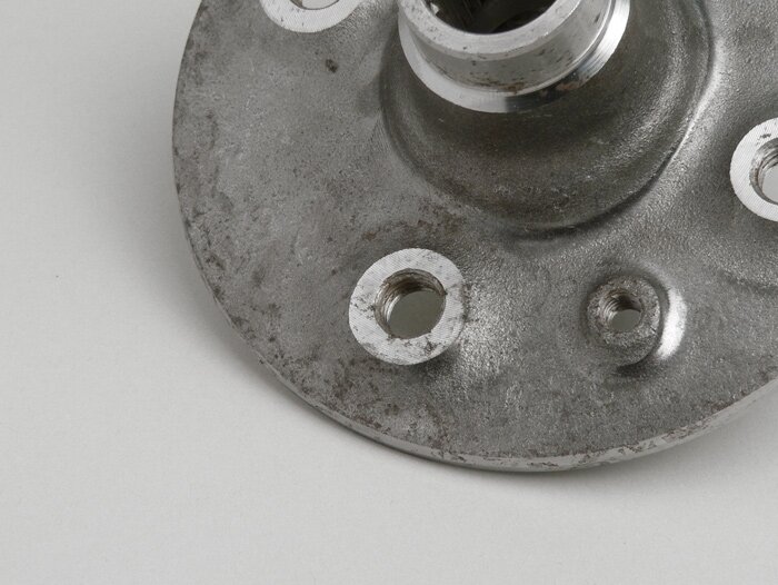 Flangia tamburo freno posteriore -FA ITALIA- Vespa 9 pollici - Vespa V50(N) (fino al 1971), V50 L, V50 S, V90