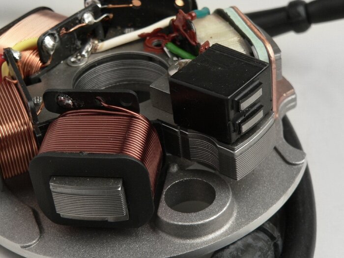 Ontsteking -CIF- Vespa ET3 (VMB1T)