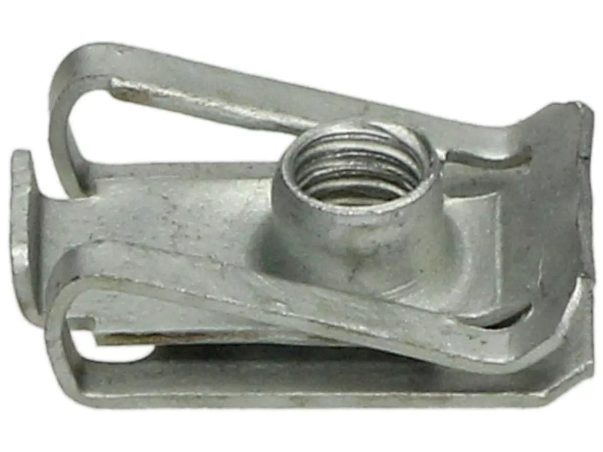 Plaatmetaal moer -PIAGGIO- M6