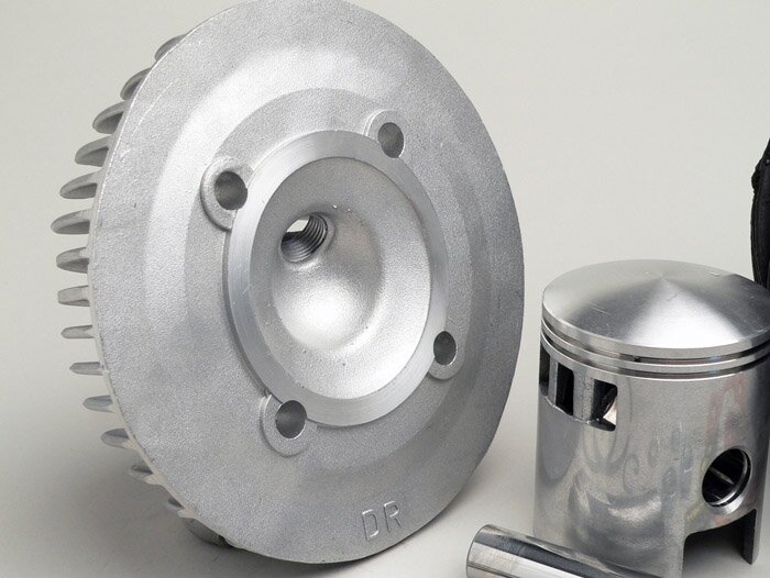 Cylinder -DR 133 ccm 3 överföringsportar- Vespa PV125 ,ET3 125, PK80-125