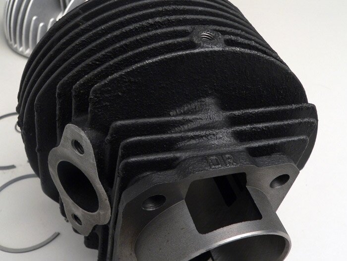 Cylinder -DR 133 ccm 3 överföringsportar- Vespa PV125 ,ET3 125, PK80-125