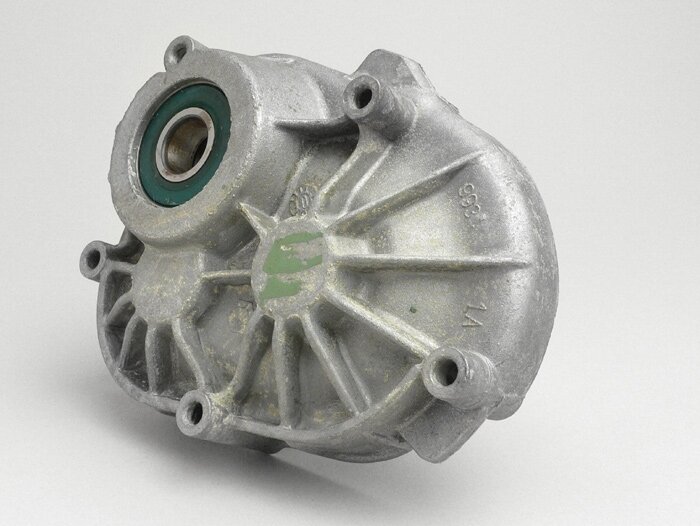 Gearbox cover -PIAGGIO- Piaggio TPH 125 (ZAPM02000)