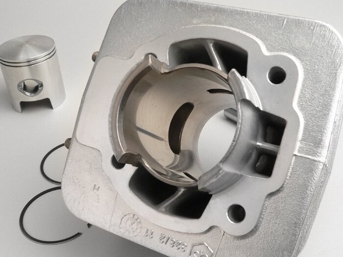 Cylinder -PIAGGIO 125 cc- Piaggio AC 2-stroke Maxi- Piaggio SKR125, Skipper125, Aprilia SR125