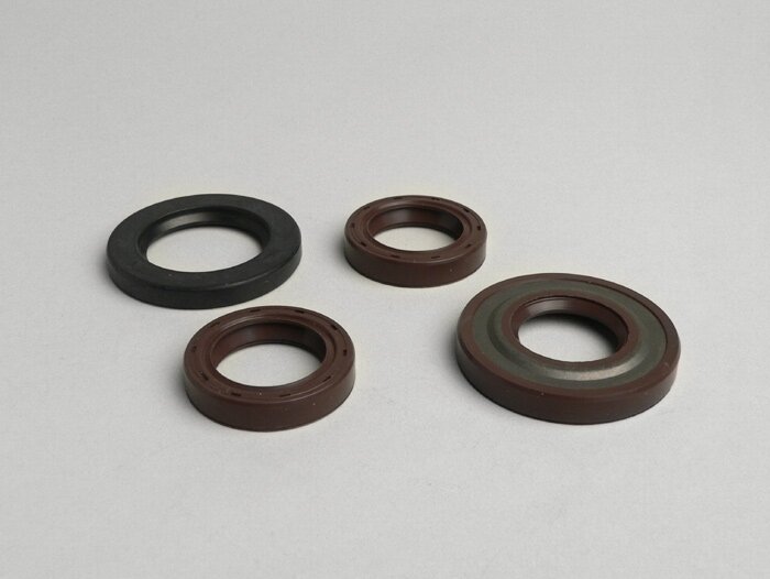 Oil seal set engine -OEM QUALITY- Piaggio 125-180 cc 2-stroke
