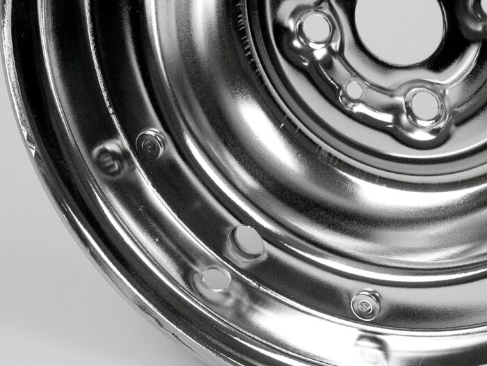 Hjul -VESPA 2.10-10 tum stål - Vespa (Typ V50 10 tum - 4 hål invändigt) - Krom