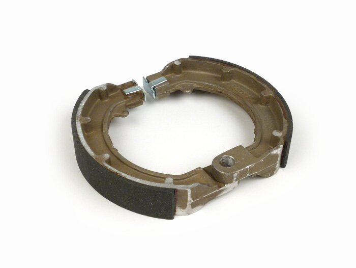 Brake shoes -MAKINO Ø=150x25mm- Vespa Rally180 (VSD1T), Rally200 (VSE1T) (f), Sprint (f), TS (f), GT125 (VNL2T) (f), GTR125 (VNL2T) (f), GL150 (VLA1T) (f), SS180 (f), GS160 (f), GS150 / GS3 (VS1T-VS4T) (f/r) (VS5T) (f)
