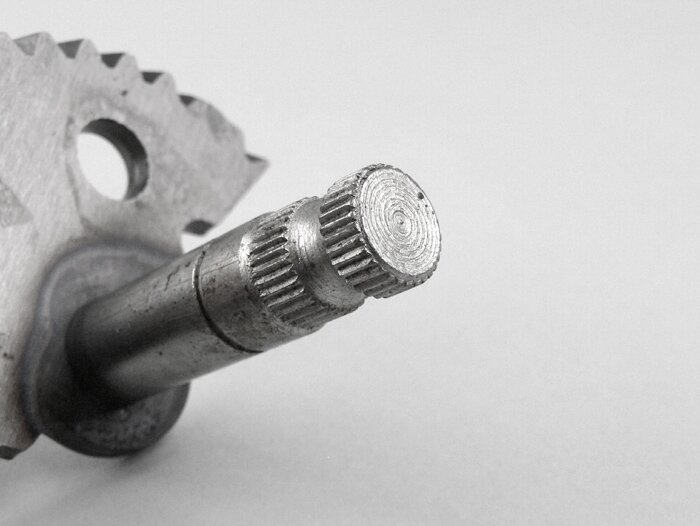 Albero Kickstarter -QUALITÀ OEM- GY6 (4 tempi) 50 ccm (139QMB) - 51mm / 25mm