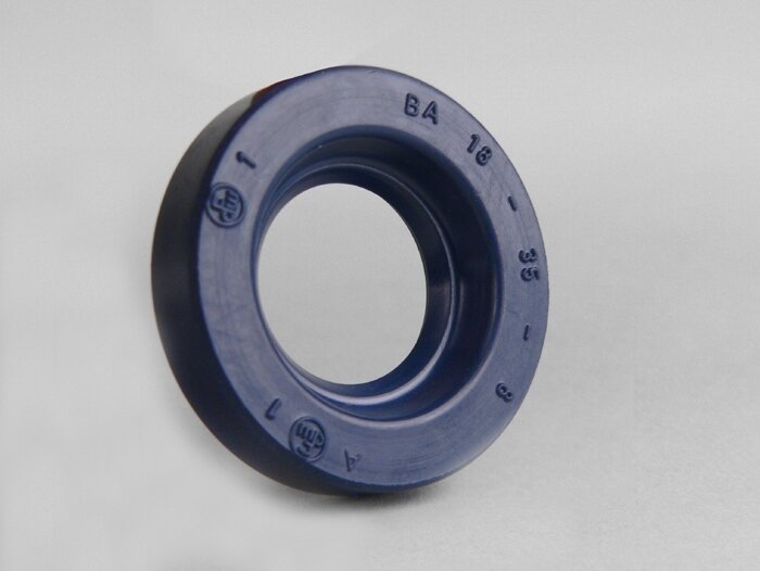 Retén de aceite 18x35x8mm - (usado para cigüeñal Vespa Wideframe V98, V1T, V15T, V30T, V33T)