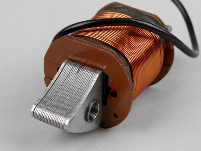 Kumparan lampu 1° -CEAB- Vespa Wideframe V1T (dari no. 18451), V15T, V30T, V33T