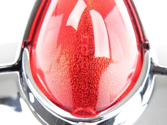 Tail light -SIEM- Vespa Largeframe VNB1-5, VBA1T (110486-), VBB1T, VBB2T, GL150 (VGLA1T, 25241-), GS160 (VSB1T), Wideframe GS150, (VS5T, 87590-) - chrome-plated
