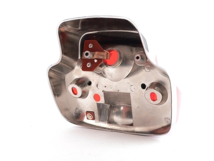 Taillight -SIEM Vespa vintage- metal large -Vespa 125 VNB (VNB6T), GL (VLA1T), Sprint (VLB1T till no. 025478), SS180 (VSC1T till no. 0018000) - alloy