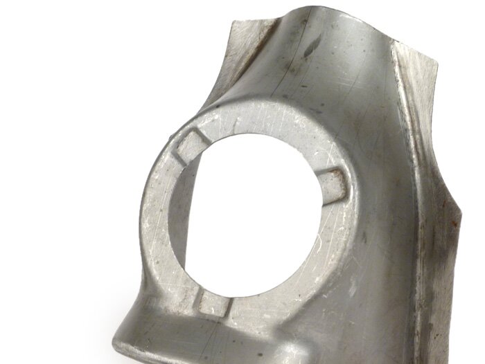Pelat perbaikan klakson/klakson -KUALITAS OEM- Vespa V50, V90 (hingga tahun 1967), PV125 (hingga tahun 1967) - pemasangan klakson 3 baut