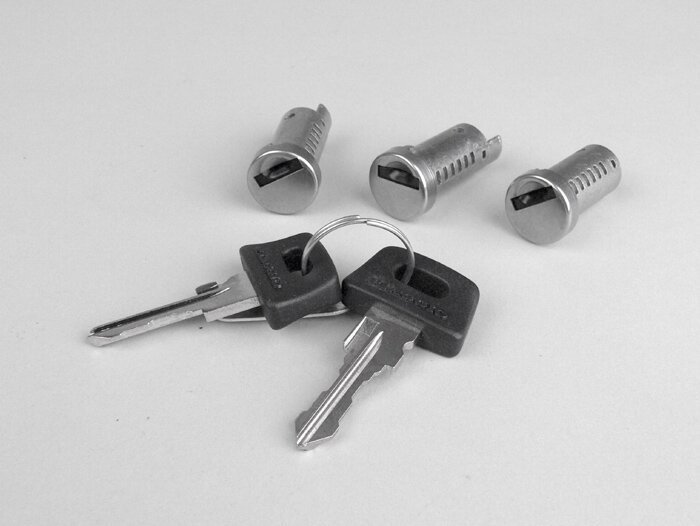 Lock cylinder set -PIAGGIO- Piaggio Zip (till 1999) - 3-pcs