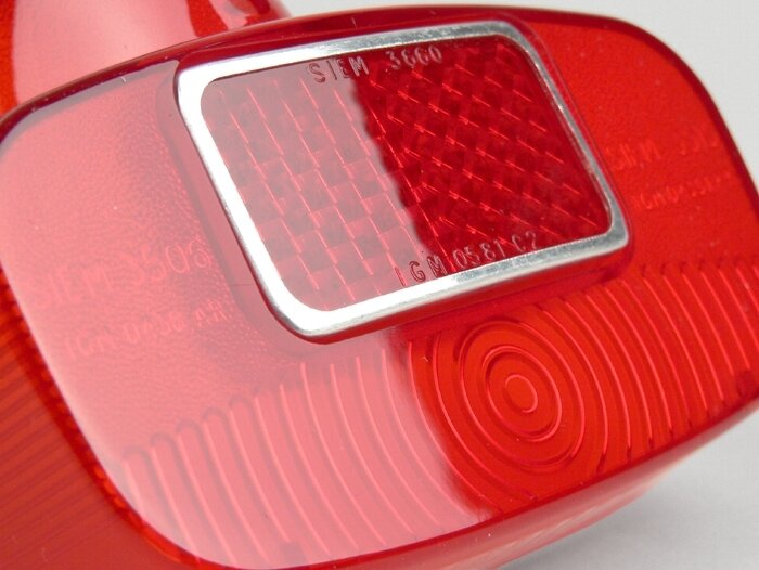 Taillight lens -SIEM- Vespa GS - red