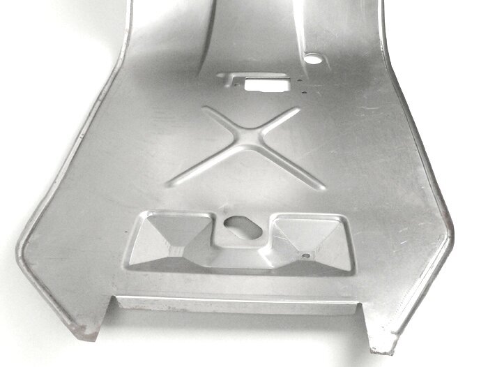 Floor board + legshield -OEM QUALITY- Vespa V50 (since V5A1T200000), V50 L (since V5A1T40000), V50 S (since V5SA1T31000), V90 (since V9A1T28001), PV125, ET3