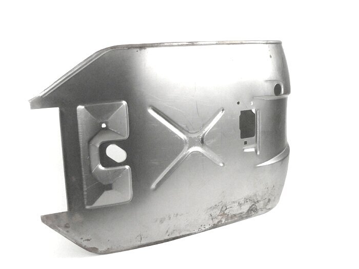 Floor board + legshield -OEM QUALITY- Vespa V50 (since V5A1T200000), V50 L (since V5A1T40000), V50 S (since V5SA1T31000), V90 (since V9A1T28001), PV125, ET3