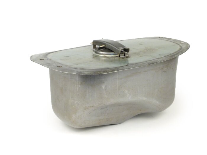 Tank -PREMIUM, geolied plaatstaal, incl. scharnierende tankdop- Vespa PX oud (-1984), VNA, VNB, VBA, VBB, GL150 (VLA1T), Super, Sprint150 (VLB1T), GT125 (VNL2T), GTR125 (VNL2T), TS125 (VNL3T)