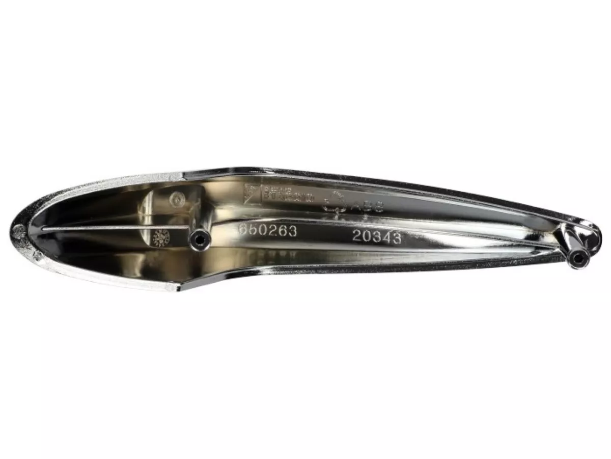 Mudguard crest upper part, chrome -PIAGGIO- Vespa GTS Super 125 (ZAPM45300, ZAPM45301), Vespa GTS Super 300 (ZAPM45200, ZAPM45202), Vespa GTS Super Sport 125 (ZAPM45300), Vespa GTS Super Sport 300 (ZAPM45200)