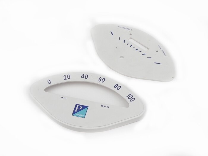 Speedo face -PIAGGIO shell-shape- Vespa VBA, VBB, GL150 (VLA1T), GT125 (VNL2T), GTR125 (VNL2T), Sprint - blue, 100km/h