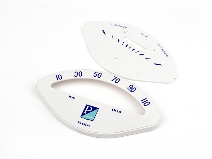 Speedo face -PIAGGIO shell-shape- Vespa VBA, VBB, GL150 (VLA1T), GT125 (VNL2T), GTR125 (VNL2T), Sprint - blue, 110km/h