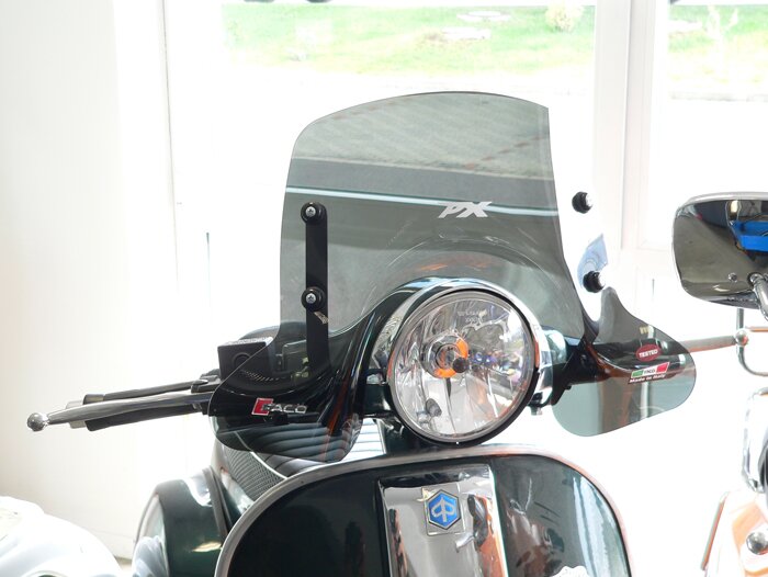 Voorruit -FACO- Vespa PX80, PX125, PX150, PX200 - getint