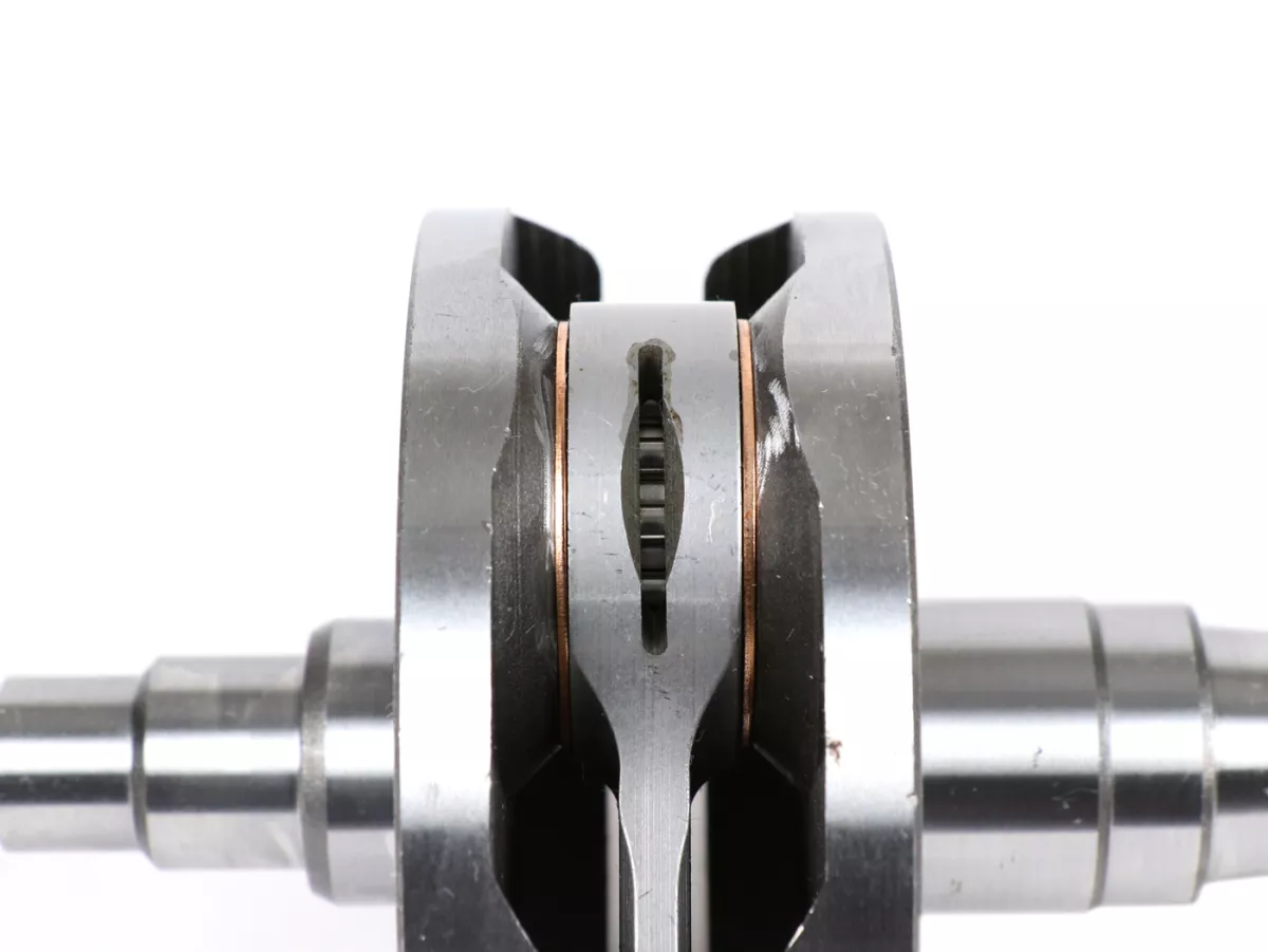 Vevaxel -BGM Pro RACING (för membranintag) full kind 51mm slaglängd, 105mm vevstake- Vespa PK125 XL2, PK125 ETS (Ø 24mm kona)