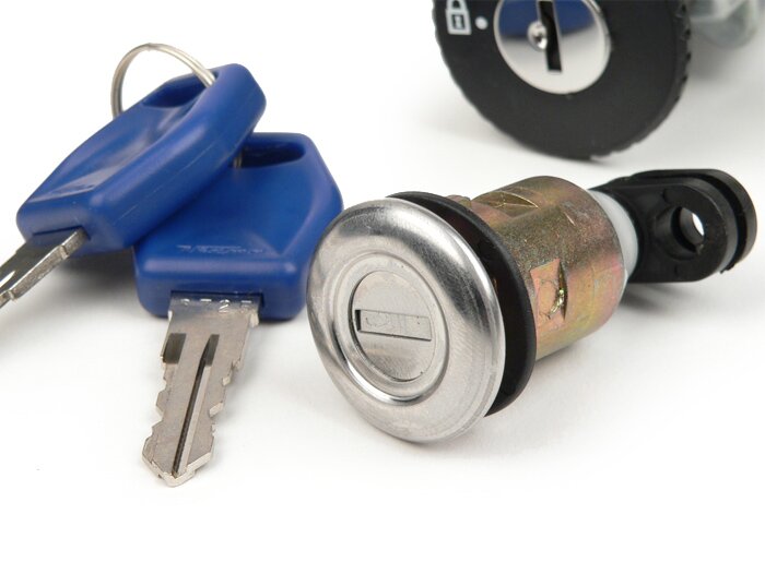 Kit serrure -QUALITÉ OEM- Keeway Focus 50cc, Fact, RY8 (rectangulaire)
