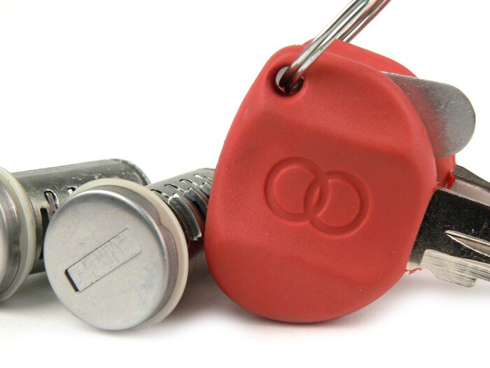 Lock cylinder set -PIAGGIO- Gilera ICE, Runner (till 2005), Vespa ET2, ET4, LX, LXV, S - 2-pieces