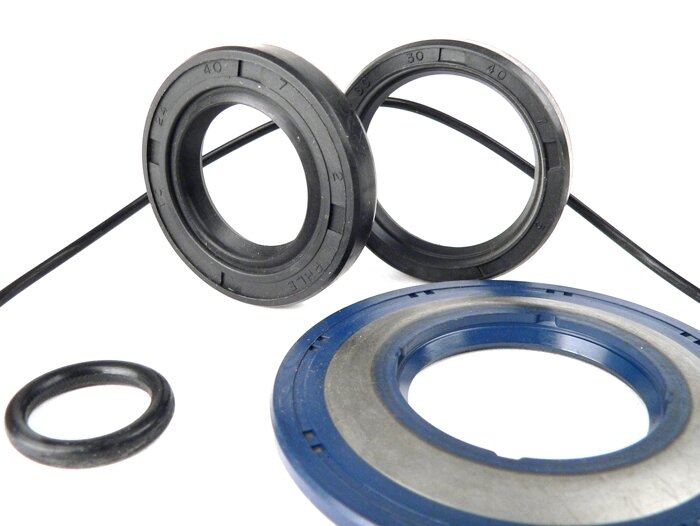 Oil seal set engine -OEM QUALITY- Vespa Rally180 (VSD1T)
