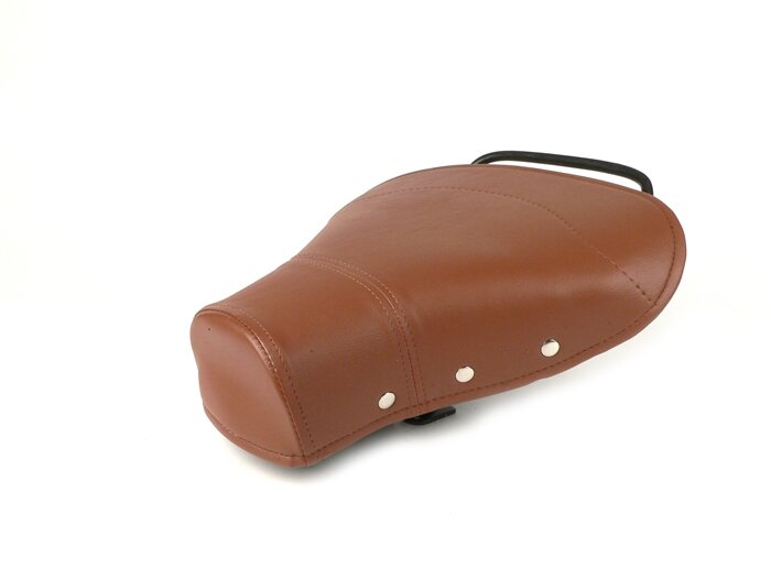 Sadel -KUALITAS OEM, depan - Vespa Largeframe - dengan paku keling samping - coklat