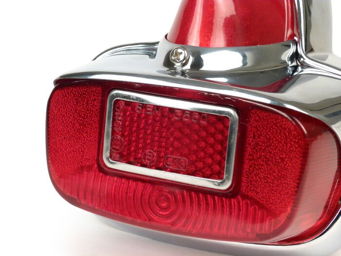 Tail light -SKY- Vespa Largeframe VNB1-5, VBA1T (110486-), VBB1T, VBB2T, GL150 (VGLA1T, 25241-), GS160 (VSB1T), Wideframe GS150, (VS5T, 87590-) - chrome-plated