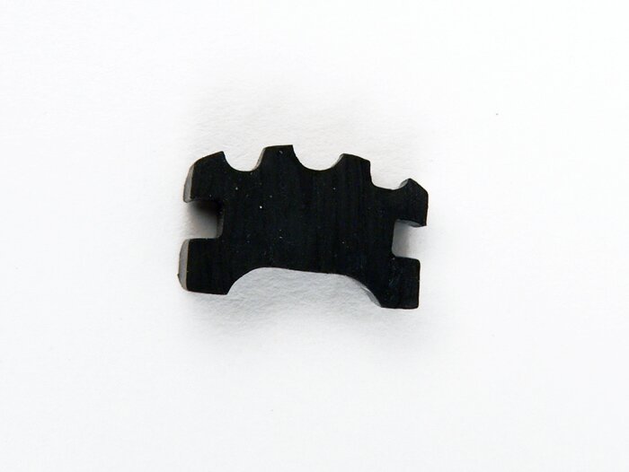 Rubberen loopvlakstrip -OEM KWALITEIT, B=14mm- Vespa Rally180 (VSD1T), Rally200 (VSE1T), Sprint150 (VLB1T), GT125 (VNL2T), GL150 (VLA1T), TS (VNL3T) - 3900mm