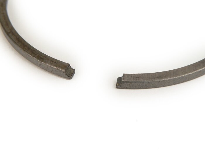 Fascia elastica -QUALITA' OEM- Vespa 200 ccm - Rally200, PX200, Cosa200 - 66.9mm