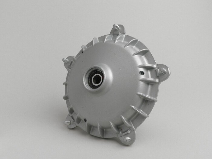 Front brake hub 10 inch -OEM QUALITY- Vespa PX (1982-1997), T5 125cc, PK S, PK XL, PK XL2 - Ø=20mm - silver