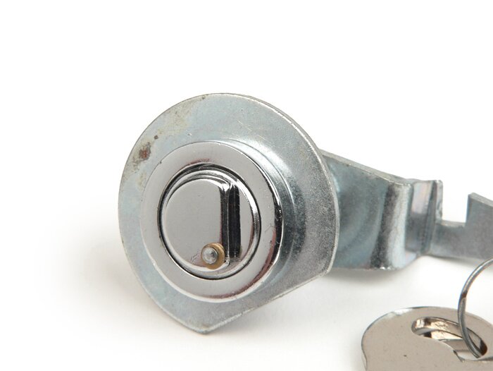 Kunci untuk penutup samping -KUALITAS OEM- Vespa 150 (T1, T2, T3, VL1T, VD1T, VD2T - model Jerman), Vespa GS150 / GS3 (VDTS - model Jerman)