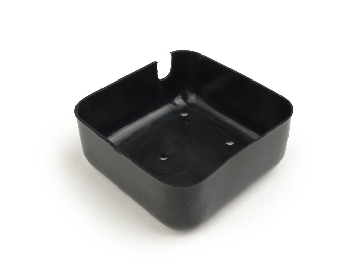 Cache redresseur -QUALITÉ OEM- Vespa tous les modèles avec batterie -VBA, VBB, GL, Sprint, Sprint Veloce, TS, SS180, Vespa Rally180, Rally200 - plastique noir