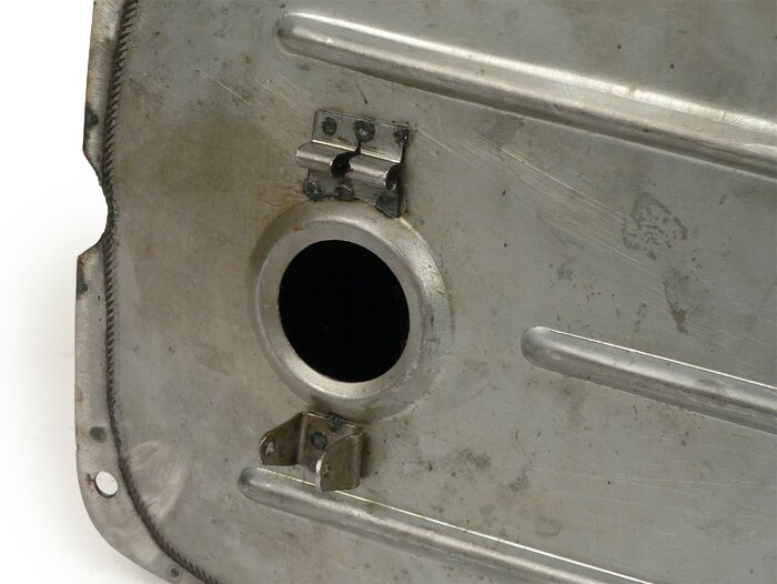 Tank -PREMIUM, oiled sheet metal- Vespa V50 1° series (short version), V50 (V5A1T up to no. 70239), V50 S (V5SA1T up to no. 11764), V90 (V9A1T up to no.19974)