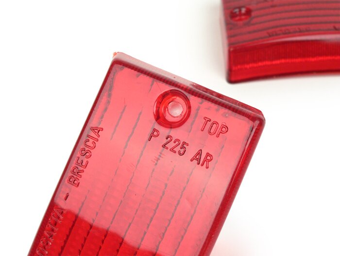 Pair of indicator lenses -BOSATTA- Vespa PK50 S, PK80 S, PK125 S front - red