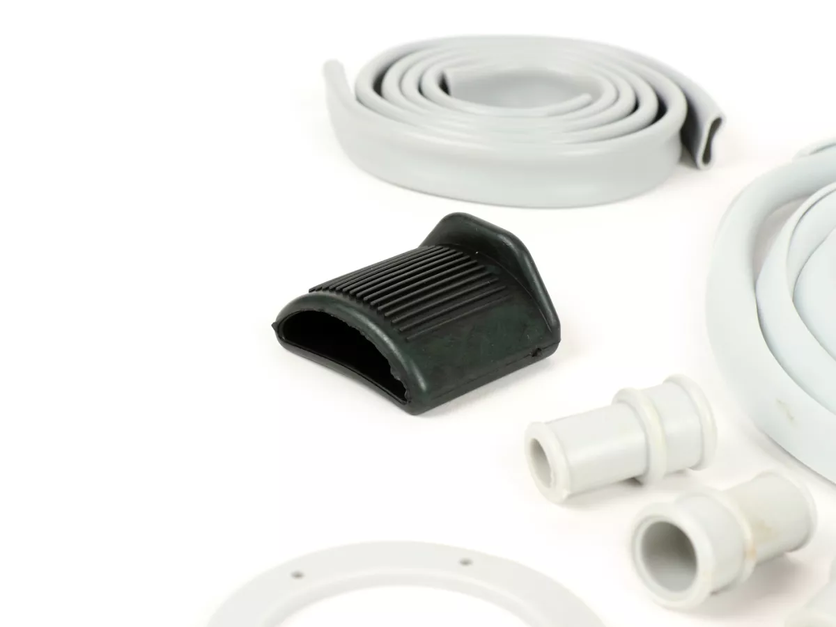 Rubber kit -RICAMBIO RAPIDO- Vespa Wideframe VM2T, VN1T-VN2T (Faro basso/rod models) - grey/black
