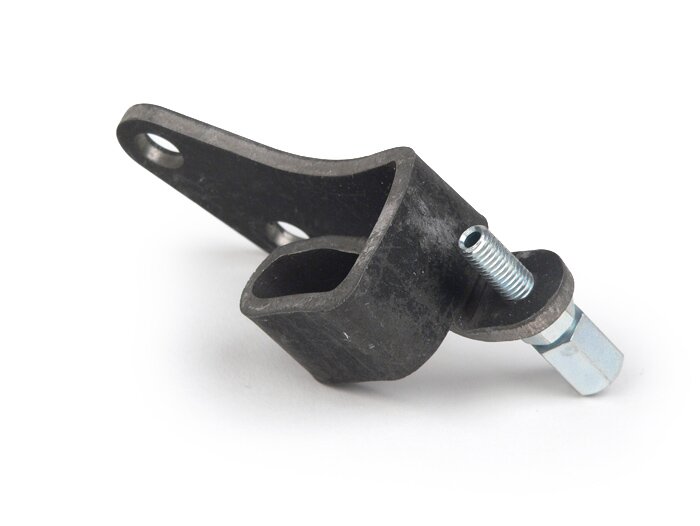 Pelat penahan kabel rem/kopling pada mesin -KUALITAS OEM- Vespa V50 (VMA4M), PV125, ET3, SS50, SS90 - seri ke-2 (tuas pelepas kopling panjang)