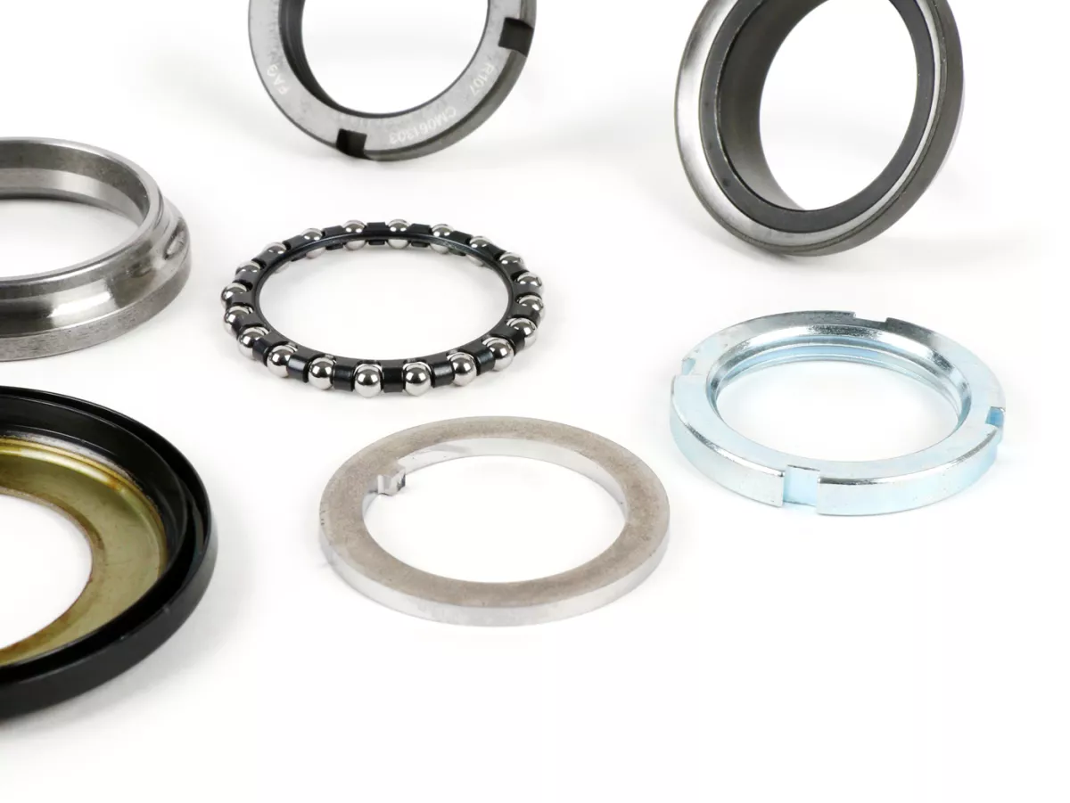 Steering set -JOCKEYS BOXENSTOP- Vespa VN, VL, VB, VNA1T till VNA2T, VNB1T till VNB3T (till No 61000), VBA1T, VBB1T (till No 82819) - 1st oversize (43,6mm) - upper + lower