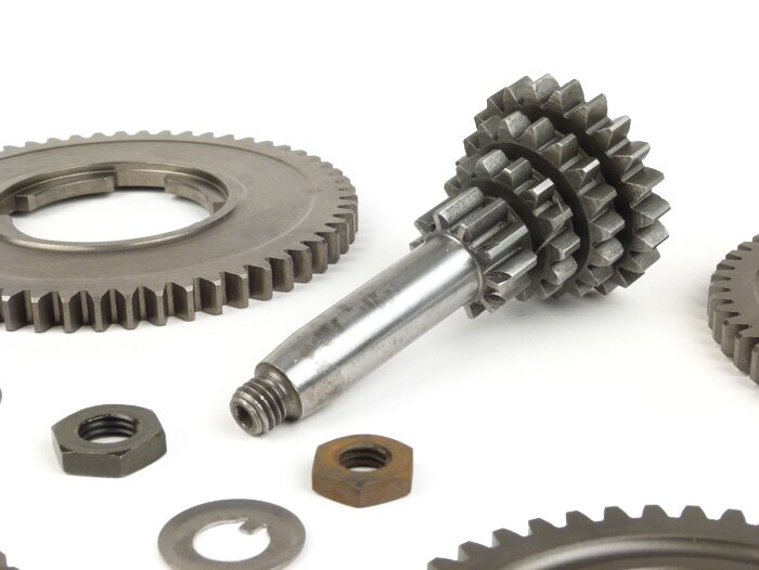 Versnellingsbak -CIF versnelling- Vespa V50, V90, 50N, PV125, ET3, SS50, SS90, PK S, PK XL1, PK XL2, ETS - (46, 50, 54, 58 tanden) - tandwielset incl. hulpas en schakelklauw