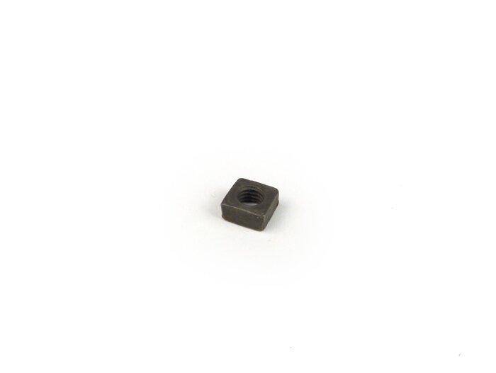 Tuerca cuadrada -DIN 557- M5 - utilizada para la abrazadera del filtro de aire Vespa V50, V90, PV125, ET3, PK, Piaggio Ciao, Bravo, SI