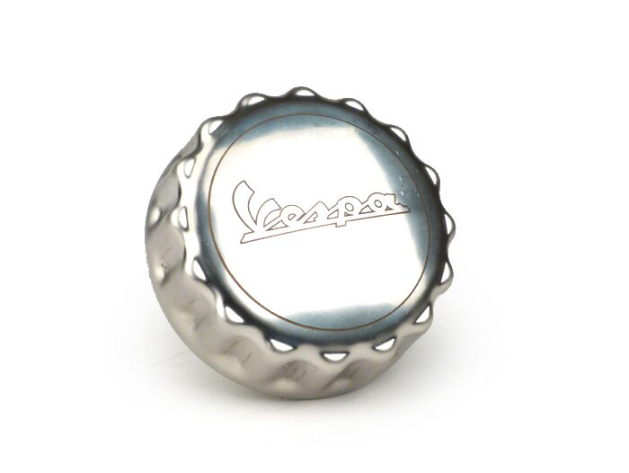 Tutup bahan bakar -PIAGGIO- Vespa 946 cocok untuk Vespa ET2, ET4, GT, GTV, GTL, GTS 125-300, LX, LXV, S, Gilera Fuoco, GP, ICE, Stalker, Piaggio Beverly, Carnaby, Fly, Free, Hexagon, Liberty, MP3, NRG, NRG MC2, NRG MC3, NRG Extreme, NTT, Storm, Sfera RST,