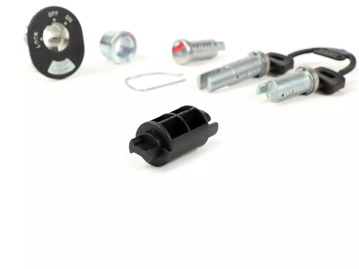 ∑(゜Θ゜)ドキッ!! Steering lock and ignition lock set for Vespa PK50 and PK125