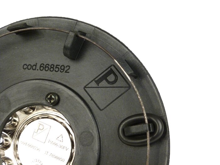 Afdekkap wielmoer / remtrommel Ø=106mm -PIAGGIO- Vespa 946 - voor - zilvergrijs mat