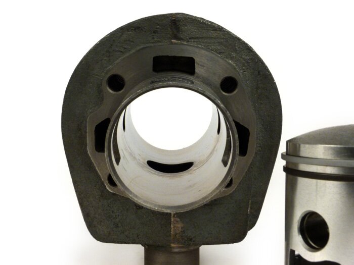 Cilindro -QUALITÀ OEM, 166 cc (Ø61mm) 3 porte- Vespa PX125, PX150, GTR125 (VNL2T), TS125 (VNL3T), Sprint150 Veloce (VLB1T 0166001-)