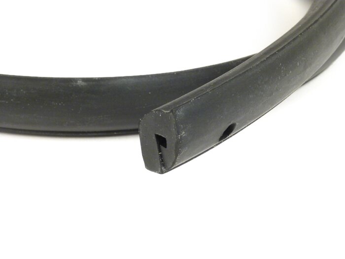 Side panel rubber trim set -BGM ORIGINAL- Vespa PX, Vespa T5 125cc - black